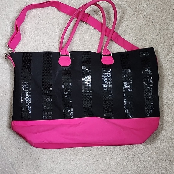 Victoria's Secret Travel Bag Black/Pink - Picture 6 of 11